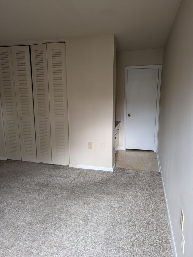 Building Photo - Come Home to Bolinwood Condominiums  - AVA...