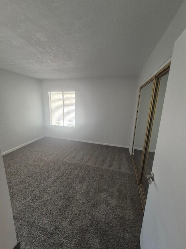 Building Photo - 1010 Leisure World
