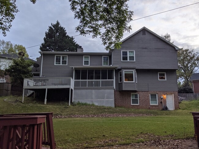 Building Photo - 1116 Santa Fe Station