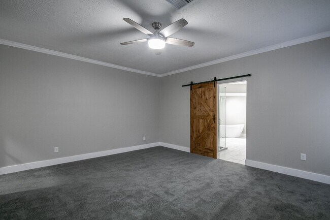 Building Photo - 16623 Wimbledon Forest Dr