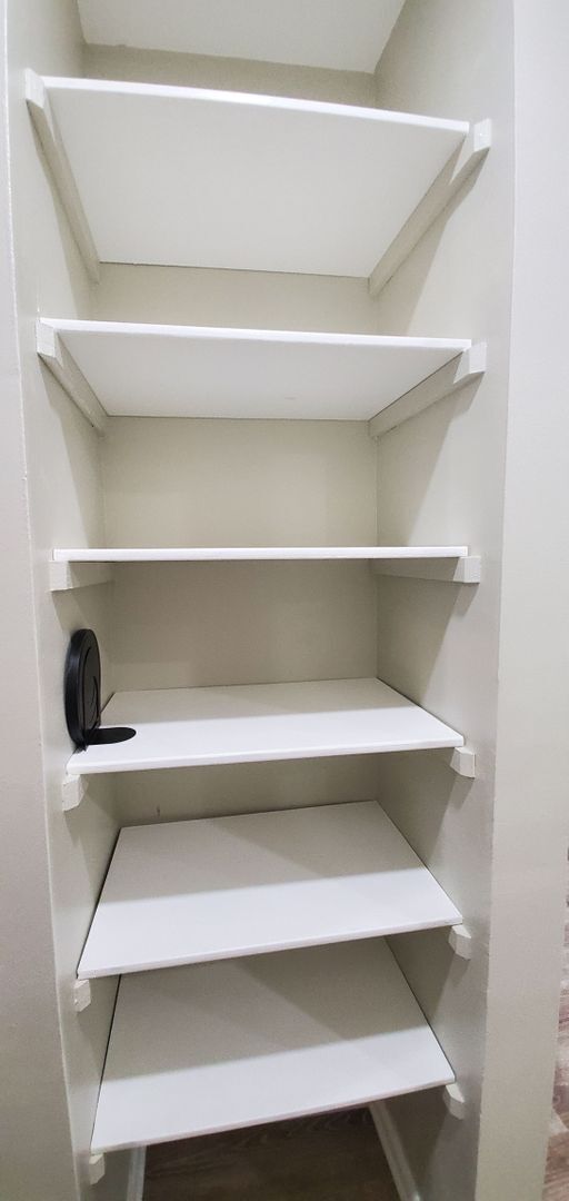 Building Photo - Three Bedroom Home for Rent on the Northsi...