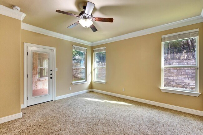 Building Photo - 12024 Versante Cir