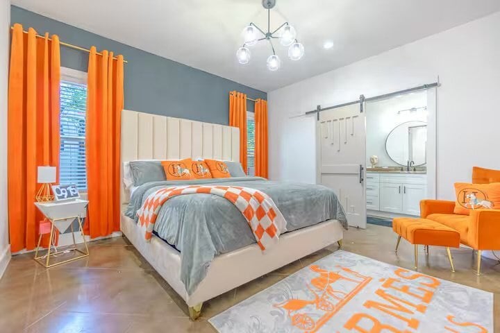 Building Photo - 1702 Netherwood Ave