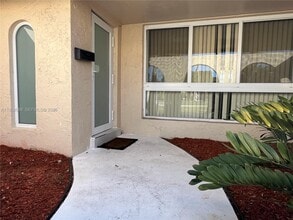 Building Photo - 9200 SW 54th St