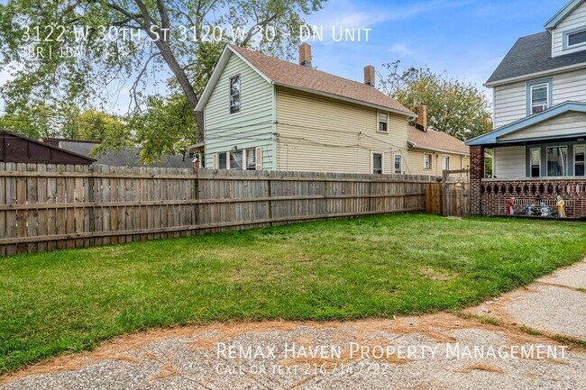 Building Photo - 3122 W 30th St