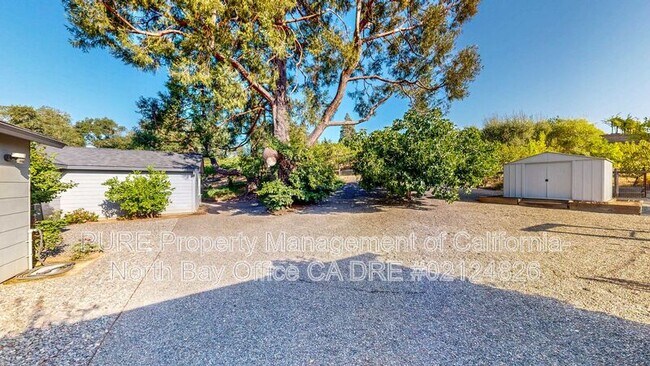 Building Photo - 4939 Dry Creek Rd