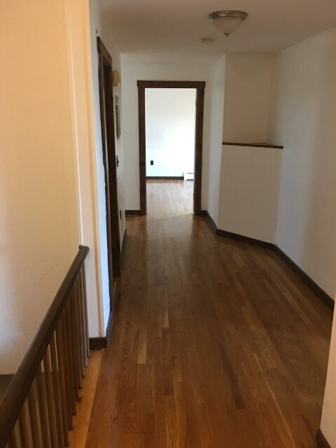 Building Photo - 20 Benedict St