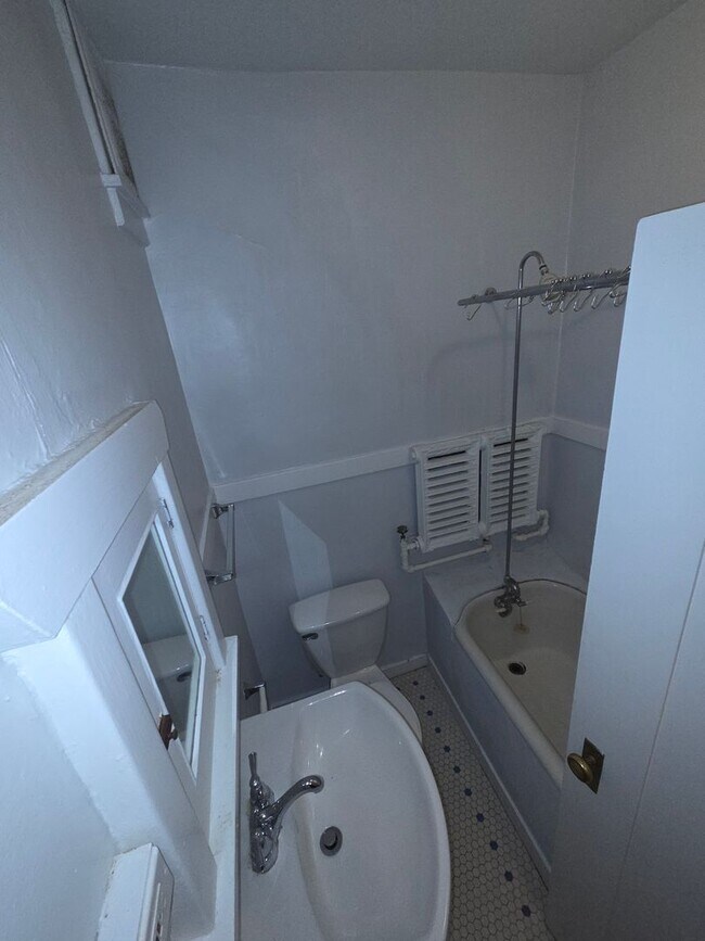 Interior Photo - Seward Apartments