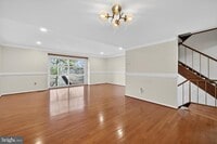 Building Photo - 9250 Three Oaks Dr