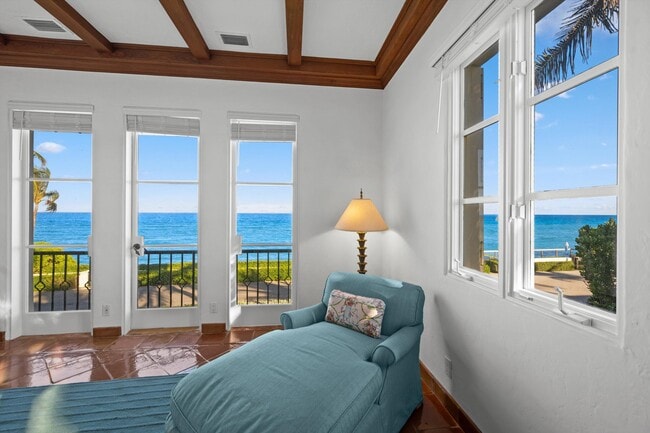 Building Photo - 240 N Ocean Blvd