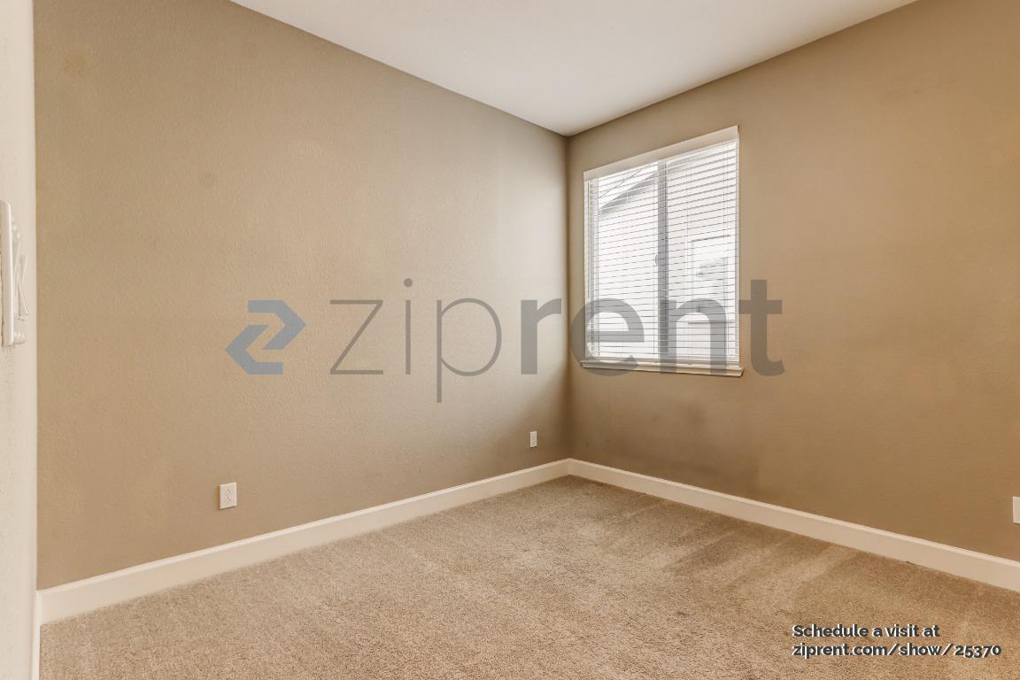 Building Photo - 1465 Durfee Ct