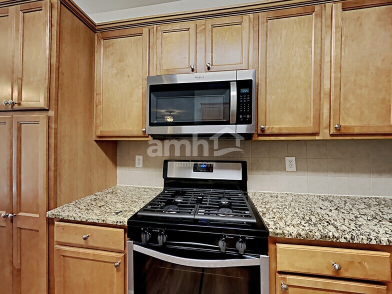 Building Photo - 1786 Stoney Chase Dr