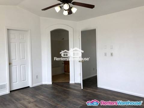 Building Photo - 428 Mt Cameron Ct