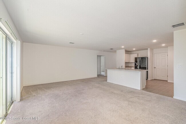 Building Photo - 2359 Fallkirk Ave