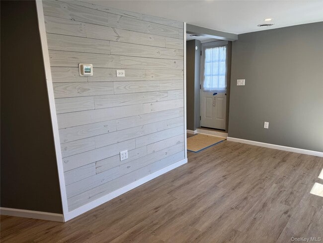 Building Photo - 2126 NY-17K