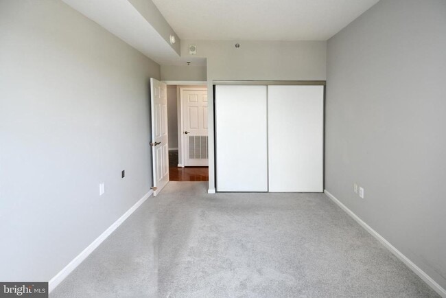 Building Photo - 3100 N Leisure World Blvd