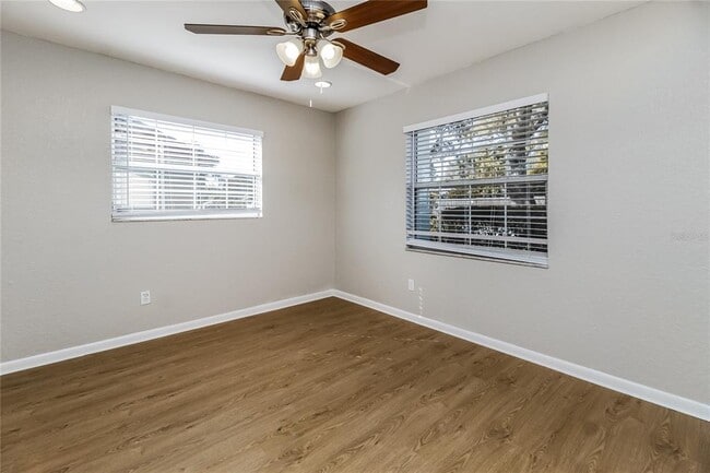 Building Photo - 421 Kee St