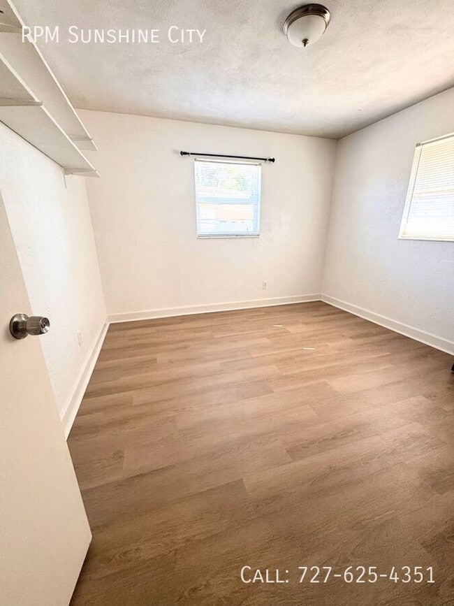 Building Photo - 11382 80th Ave N