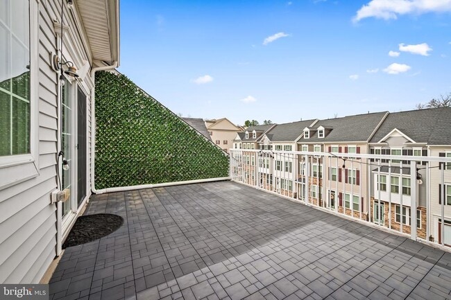 Building Photo - 7316 Elkridge Crossing Way