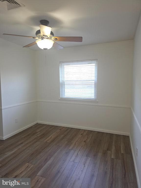 Building Photo - 5426 Valley Green Dr