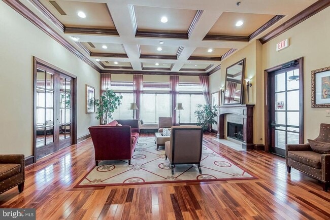 Building Photo - 12925 Centre Park Cir