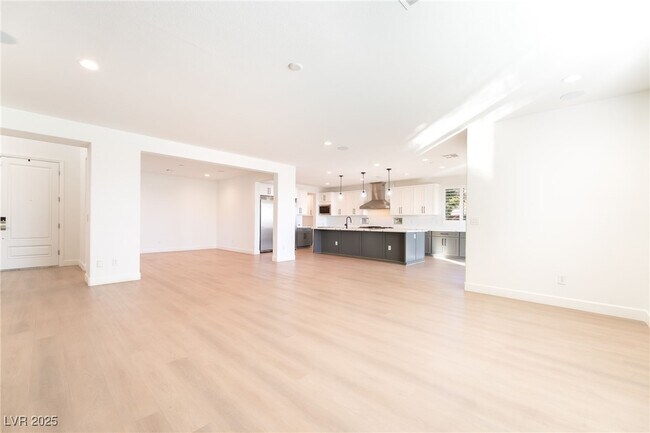Building Photo - 10470 Dove Meadow Way