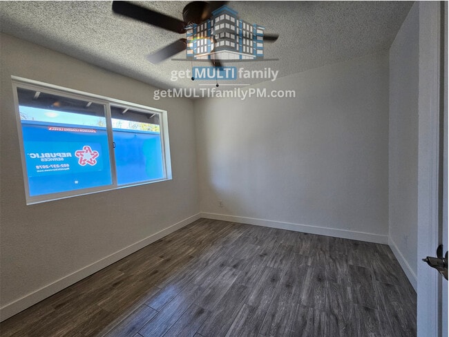 Building Photo - 2535 W Missouri Ave