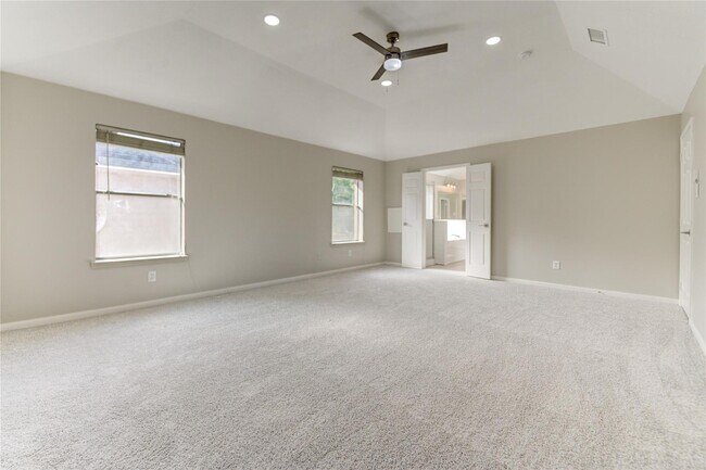 Building Photo - 12207 Lakewood Glade Ct