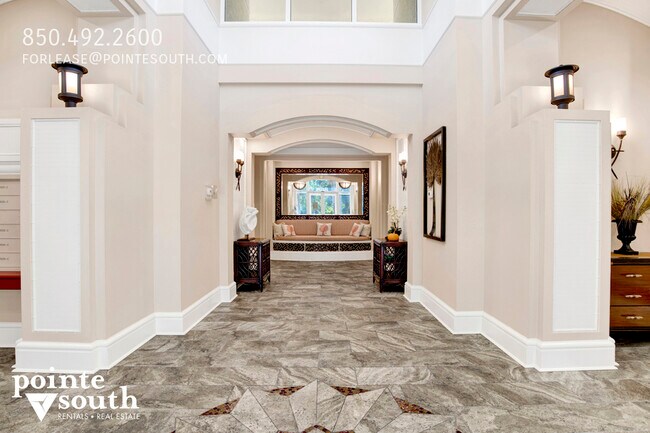 Building Photo - 608 Lost 701C