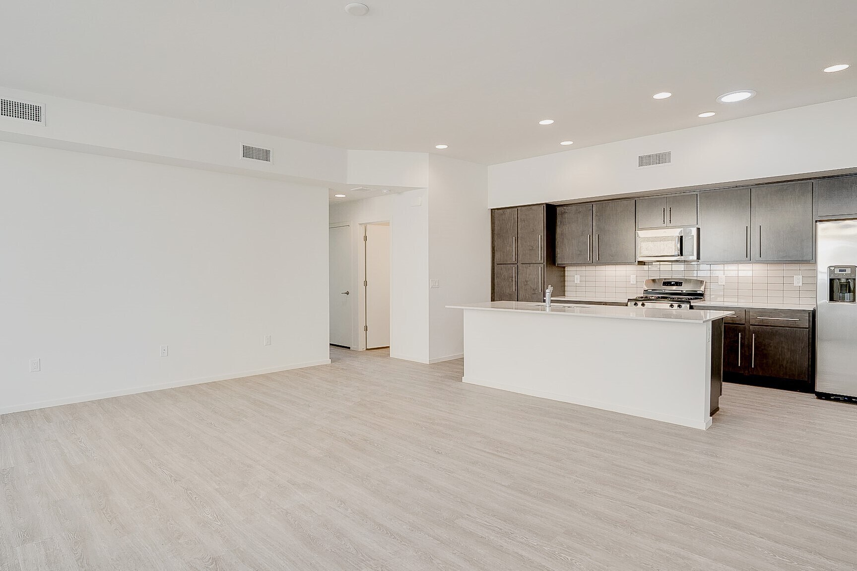 Kitchen - 8665 E Ultra Dr