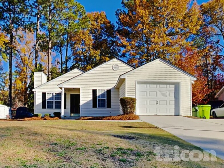 Building Photo - 120 Huntwood Trail