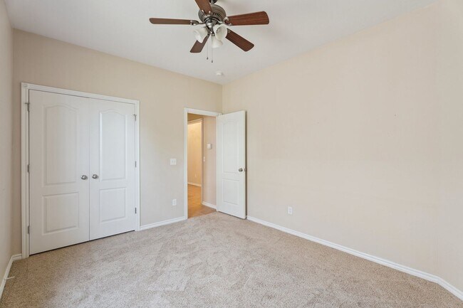 Building Photo - 11314 NW 121st Pl