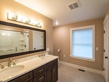 Building Photo - 294 W 2nd St