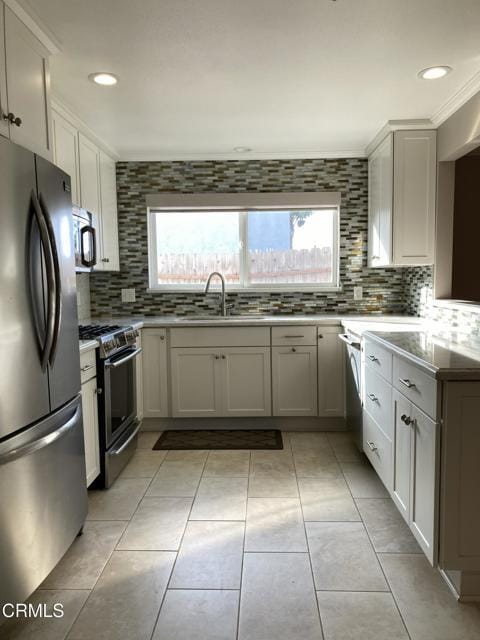 Building Photo - 1881 Tamarin Ave