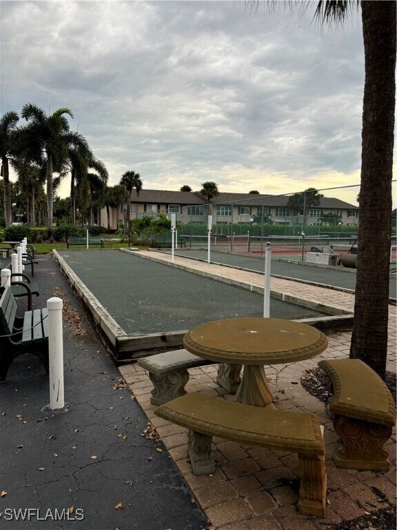 Building Photo - 4180 Looking Glass Ln