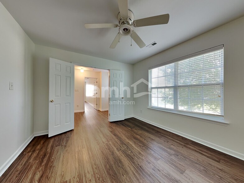 Building Photo - 109 Stallings Mill Dr