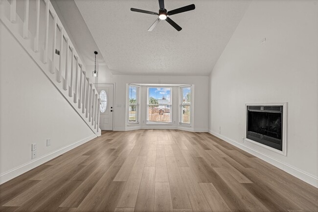 Building Photo - 505 Carrie Ln