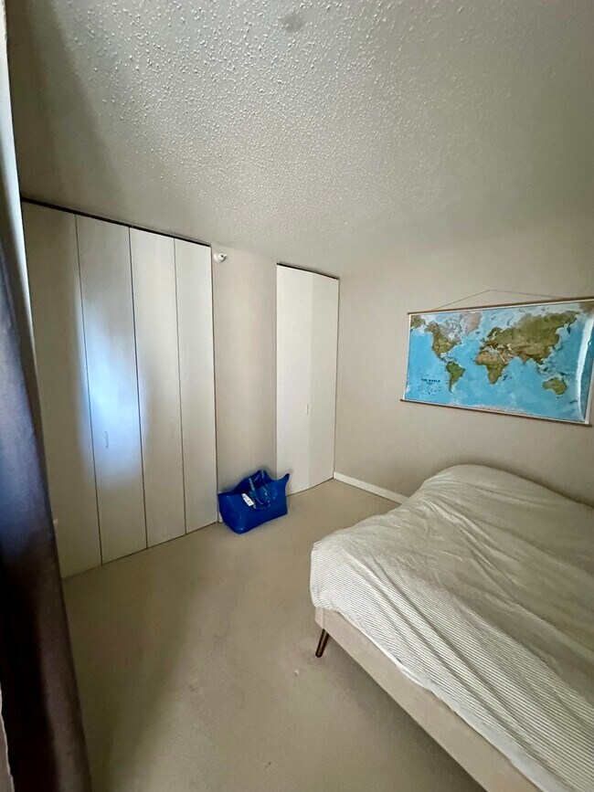 Building Photo - 545 N Dearborn St