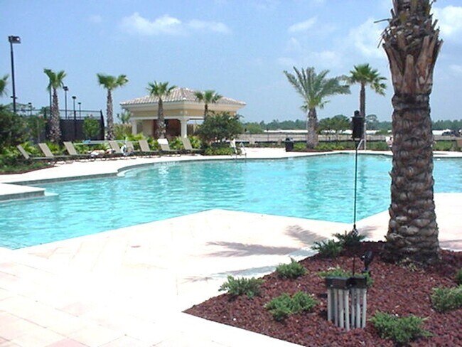 Building Photo - Annual Rental - 3BR/2BA Condo in Venetian Golf & River Club