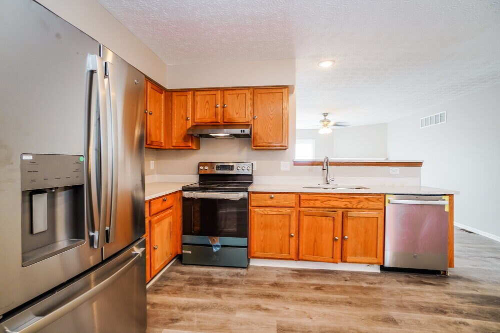 Building Photo - 3420 Quinlan Blvd