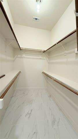 Building Photo - 7921 Decoy Dr
