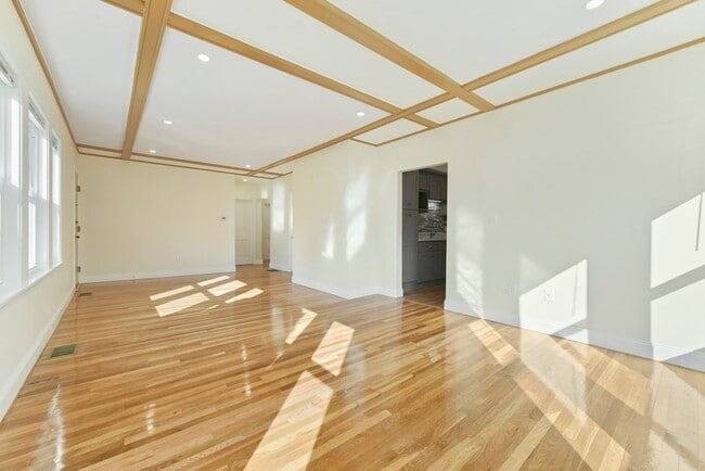 Building Photo - 60 Lane Park