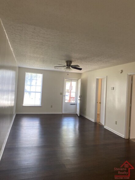 Building Photo - 55 Dogwood Pointe Dr