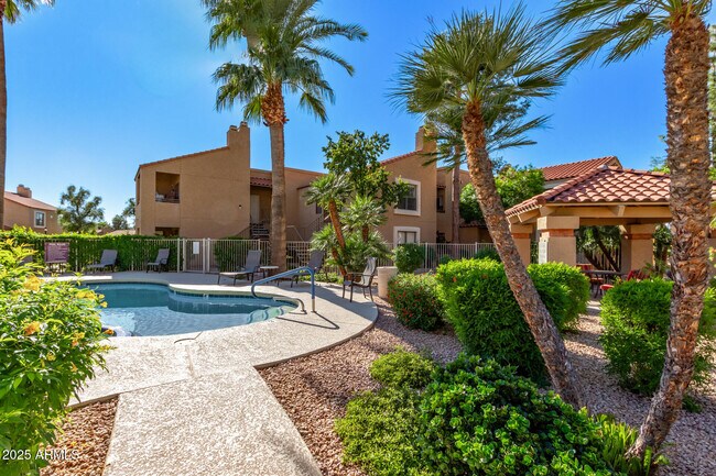 Building Photo - 8787 E Mountain View Rd