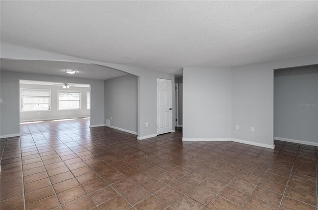 Building Photo - 269 E Tarpon Blvd NW