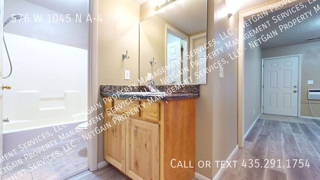 Building Photo - 576 W 1045 N