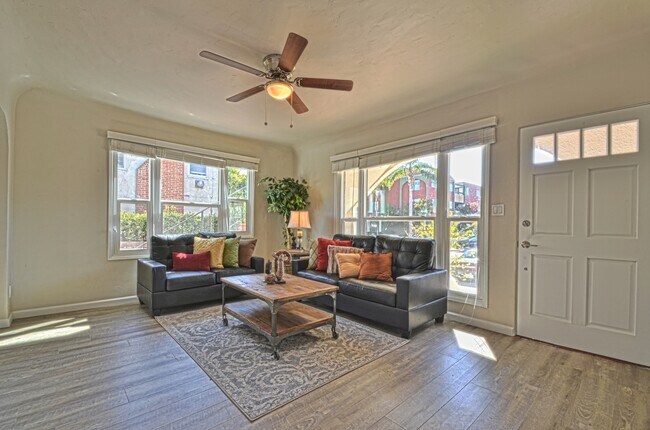 Building Photo - Classic California MODERNIZED- renovated 2...