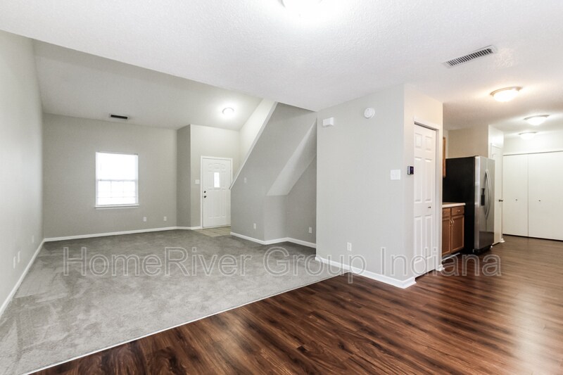 Building Photo - 47 Snowflake Cir