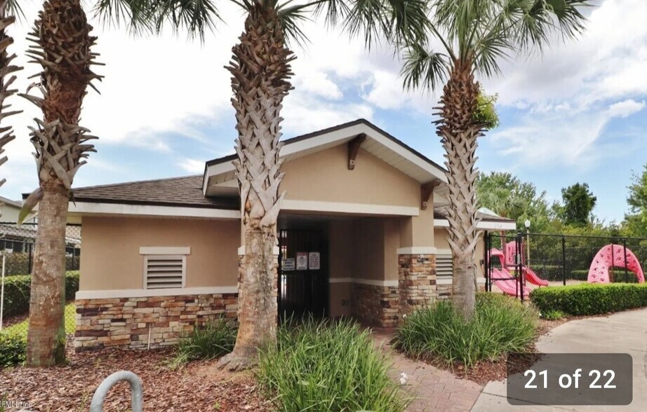 Building Photo - 2369 Sunset Bluff Dr