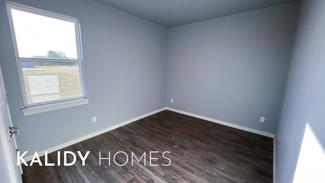 Building Photo - 102 Olde Ml Rd